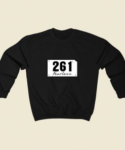 261 Fearless 80s Sweatshirt Style